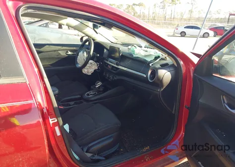 2021 Kia Forte Lxs из США, поврежденный, VIN 3KPF24AD3ME346618